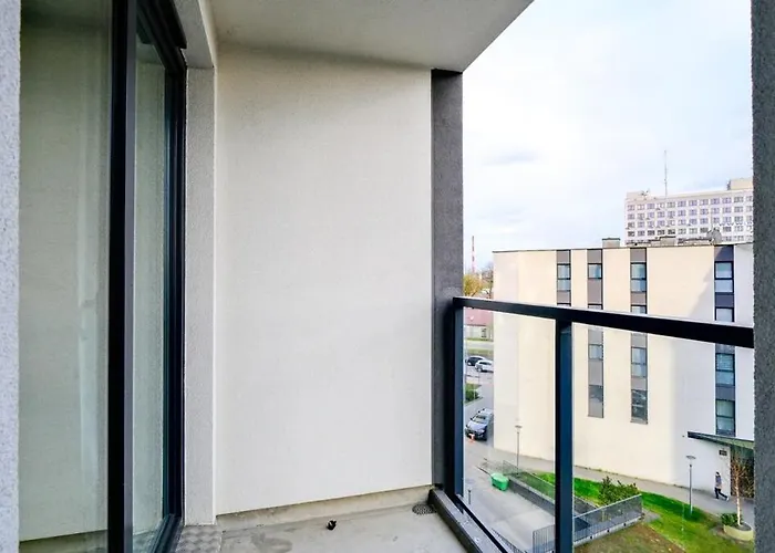 Apartmán Mogilska Modern - Free Parking - By Hosty