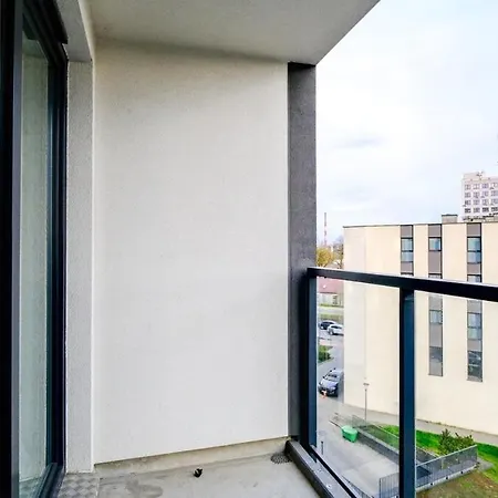 Apartment Mogilska Modern - Free Parking