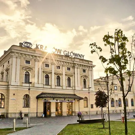 Mogilska Modern - Free Parking - By Hosty アパート